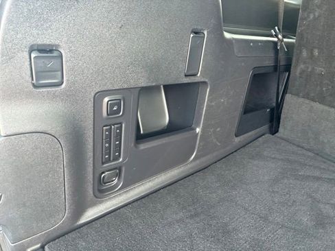 Used 2025 Ford Expedition Max Active AWD/4WD image 37