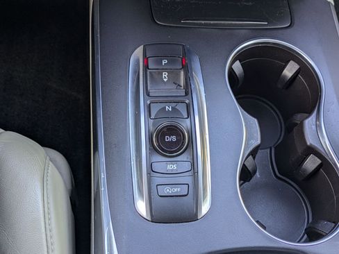 Used 2016 Acura MDX SH-AWD image 16