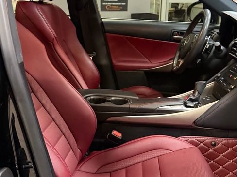 Used 2019 Lexus IS 300 AWD image 19