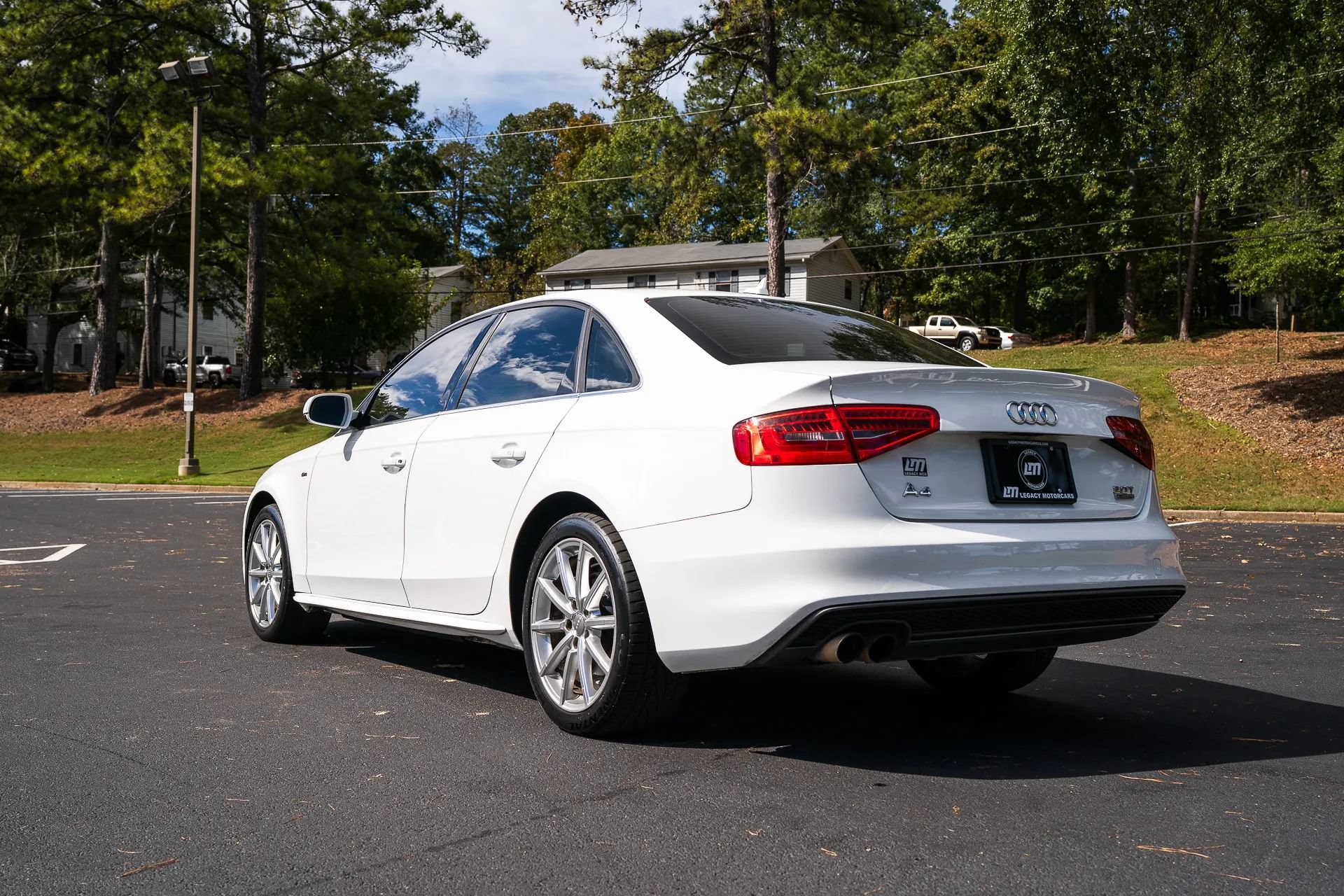 Used 2016 Audi A4 2.0T Premium Plus w/ Premium Plus Package AWD/4WD image 6