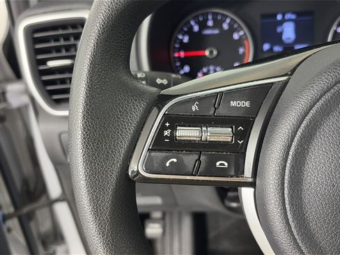 Used 2020 Kia Sportage LX image 26