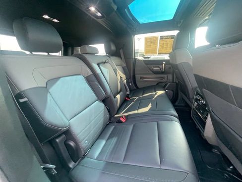 Used 2024 GMC Hummer EV 3X AWD/4WD image 27