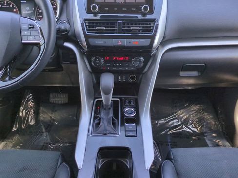 Used 2025 Mitsubishi Eclipse Cross SE AWD/4WD image 18