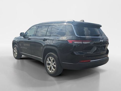 Used 2023 Jeep Grand Cherokee L Limited AWD/4WD image 3