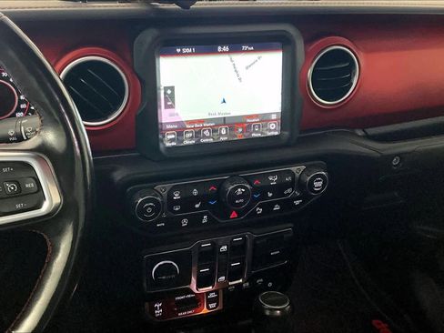 Used 2020 Jeep Gladiator Rubicon image 7