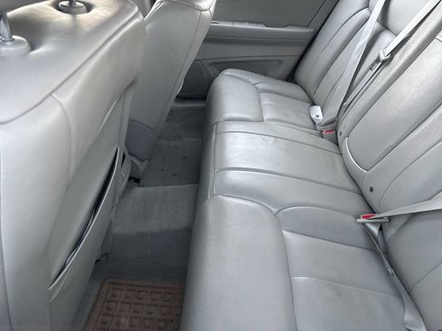 Used 2008 Cadillac DTS image 7