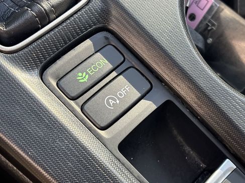 Certified 2023 Honda Civic EX image 32