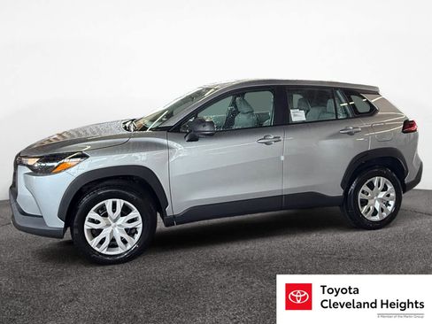 New 2026 Toyota Corolla Cross L image 2