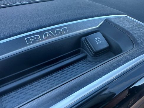 Used 2025 RAM 2500 Laramie image 24