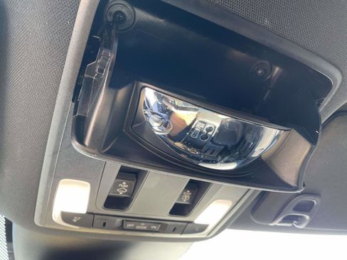 Certified 2025 Honda Pilot Black Edition image 26