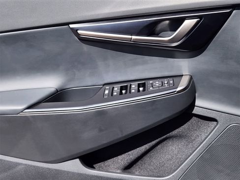 New 2025 Kia EV6 Light image 20