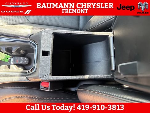 Used 2023 Jeep Compass Limited w/ Elite Group AWD/4WD image 24