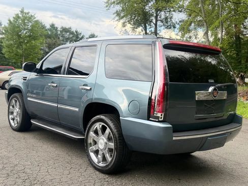 Used 2008 Cadillac Escalade AWD image 5