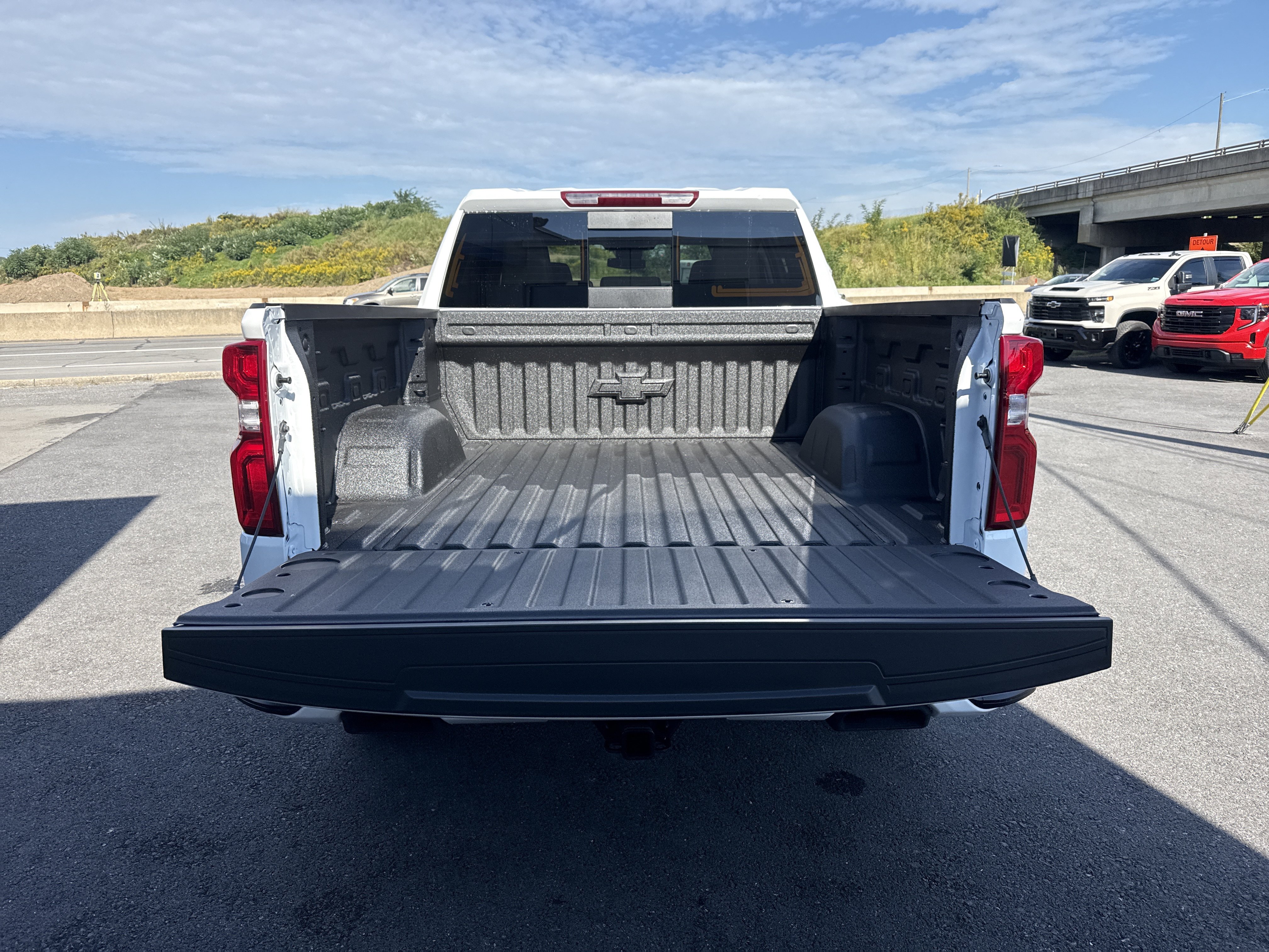 New 2026 Chevrolet Silverado 1500 RST w/ All Star Edition Plus AWD/4WD image 5