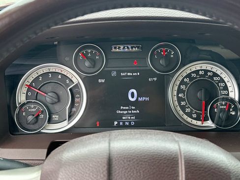 Used 2013 RAM 3500 Laramie w/ Convenience Group AWD/4WD image 23