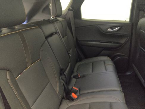 Used 2019 Chevrolet Blazer Premier w/ Driver Confidence II Package FWD image 19