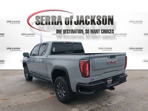 Used 2024 GMC Sierra 1500 AT4X AWD/4WD image 7