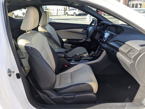 Used 2016 Honda Accord EX-L image 27