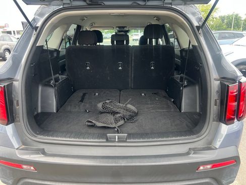 Certified 2023 Kia Sorento LX AWD/4WD image 27