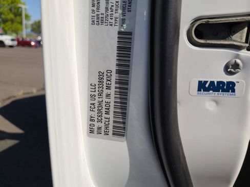 Used 2024 RAM 3500 Big Horn AWD/4WD image 29