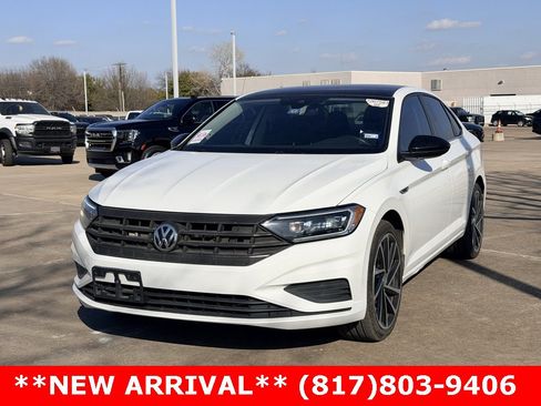 Used 2020 Volkswagen Jetta SEL image 1