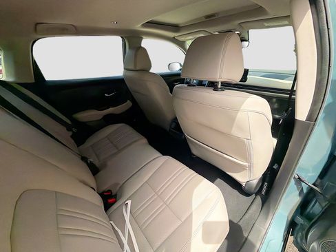 Used 2024 Honda HR-V EX-L image 28
