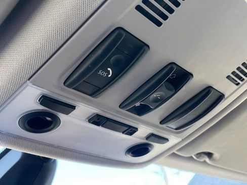 Used 2011 BMW 328i xDrive Sedan image 32