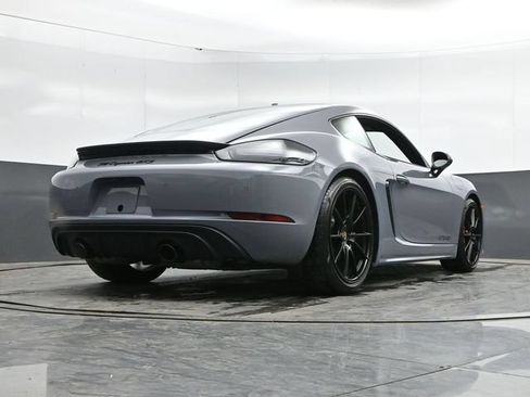 Used 2023 Porsche 718 Cayman GTS RWD image 34