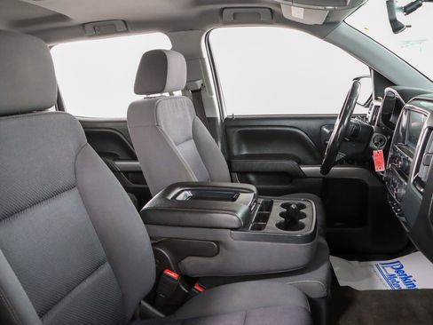 Used 2018 Chevrolet Silverado 1500 LT AWD/4WD image 27