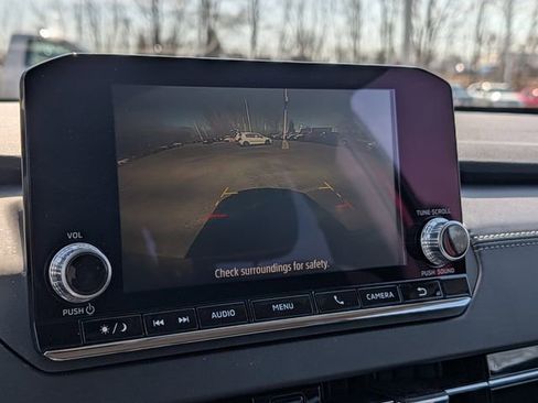 Used 2022 Mitsubishi Outlander ES image 26