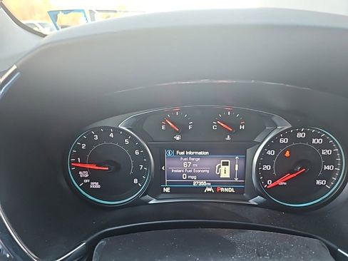 Used 2023 Chevrolet Equinox LT image 9