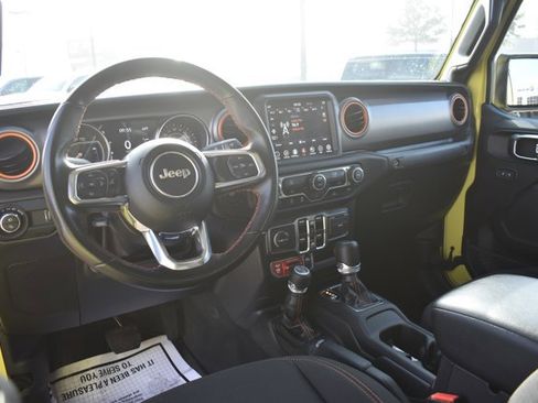 Used 2023 Jeep Gladiator Mojave w/ Trailer Tow Package image 17