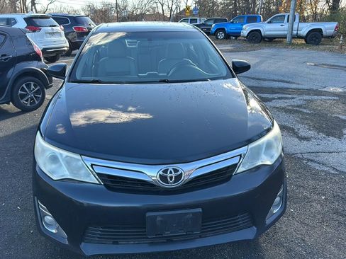 Used 2012 Toyota Camry XLE image 3