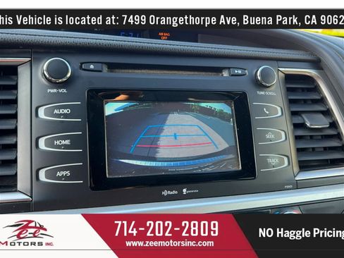 Used 2015 Toyota Highlander Plus FWD image 35