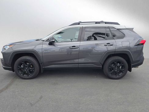 Certified 2020 Toyota RAV4 TRD Off-Road AWD/4WD image 6