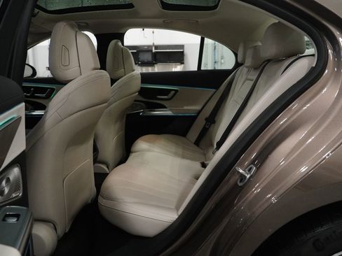 New 2026 Mercedes-Benz E 350 4MATIC Sedan image 16