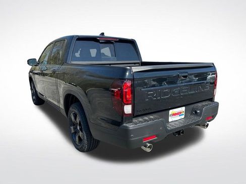 New 2026 Honda Ridgeline Black Edition image 3