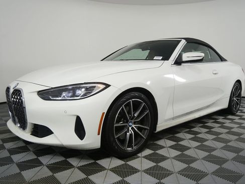 Certified 2024 BMW 430i Convertible w/ Convenience Package image 8
