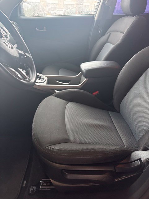 Used 2016 Kia Sportage LX FWD image 10