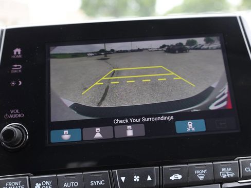 Used 2022 Honda Odyssey Touring image 25