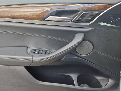 Used 2019 BMW X3 xDrive30i w/ Executive Package image 13