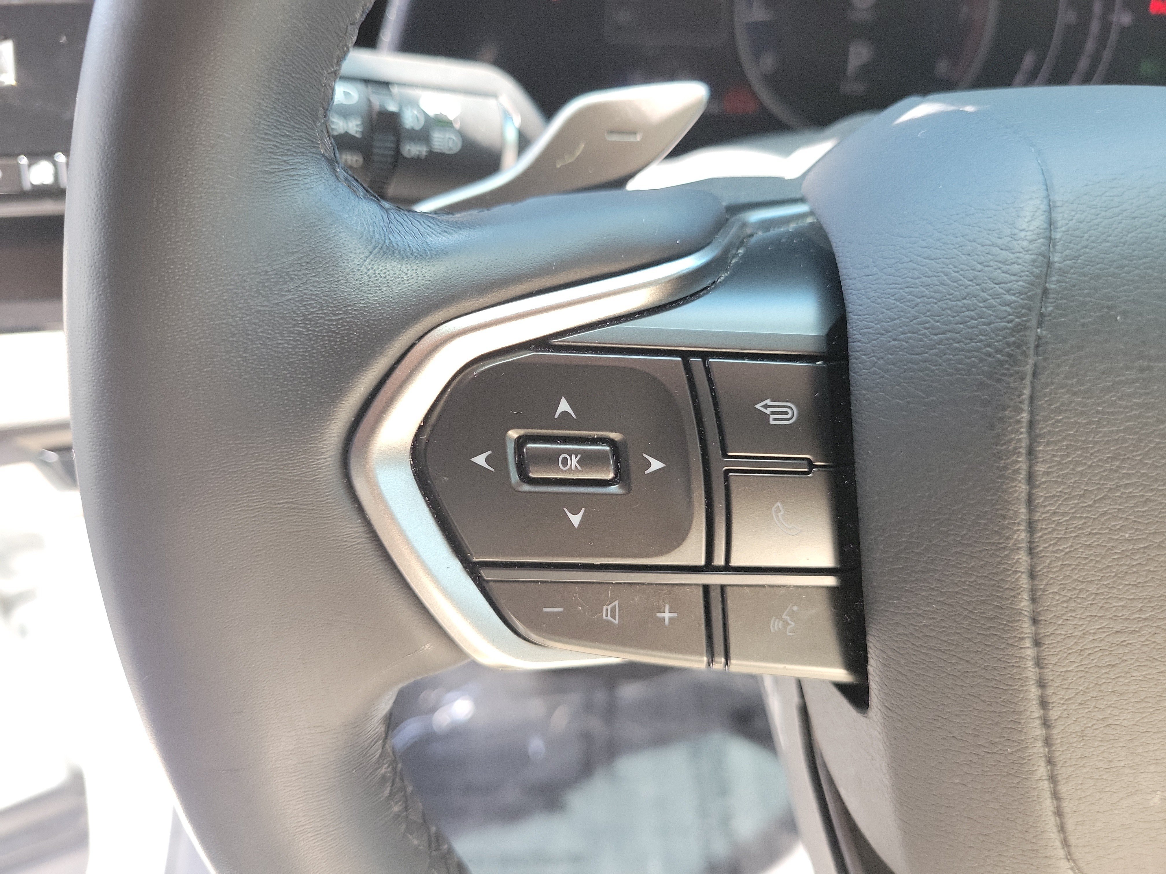 Certified 2024 Lexus RX 350 FWD w/ Technology Package image 25