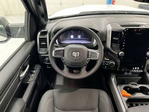New 2026 RAM 1500 Big Horn AWD/4WD image 11