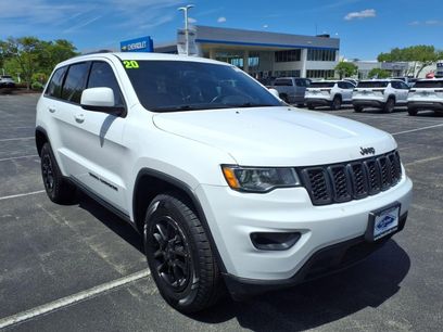 Used 2020 Jeep Grand Cherokee Laredo