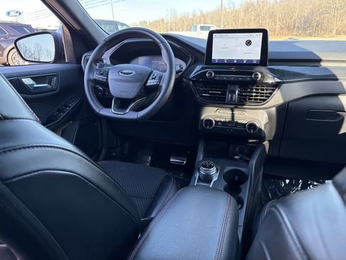 Used 2024 Ford Escape ST-Line image 28