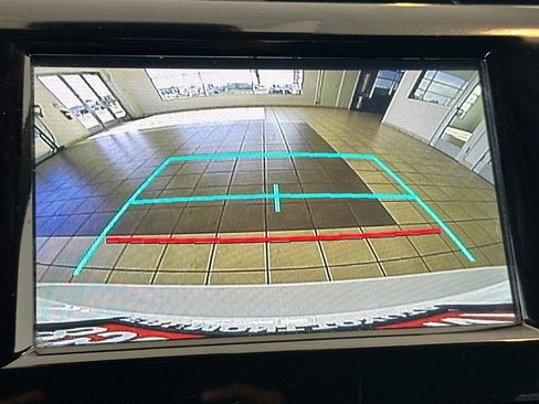 Certified 2019 Toyota Camry LE image 18