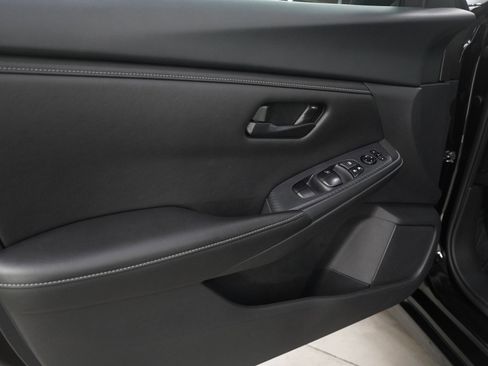 Used 2024 Nissan Sentra S image 23