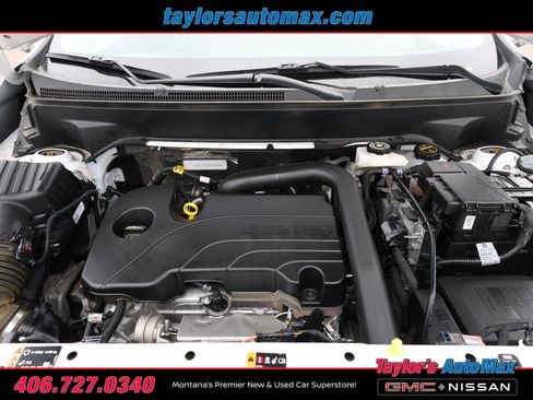 Used 2024 GMC Terrain SLE image 30