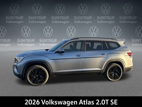 New 2026 Volkswagen Atlas SE FWD image 2