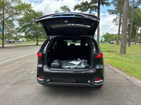 Certified 2025 MAZDA CX-70 Plug-In Hybrid w/ Premium Plus AWD/4WD image 18